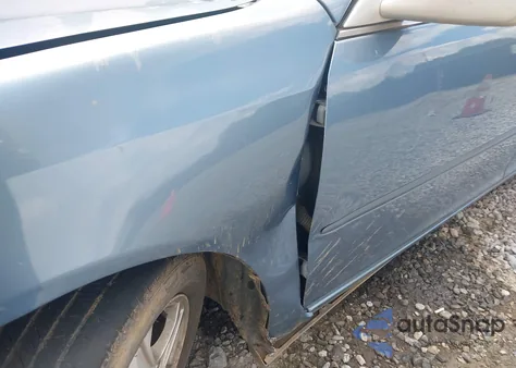 2002 Toyota Camry Le из США, поврежденный, VIN 4T1BE32K52U616181